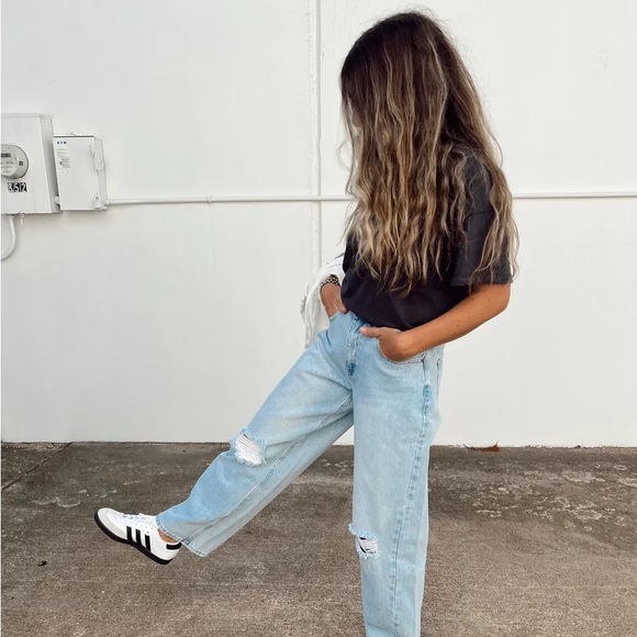 LIVE SHOW NOTIFICATION: LIKE THIS LISTING TO GET NOTIFIED WHEN I GO LIVE🤍 - Picture 8 of 16